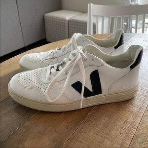 Veja V-10 Womens sneakers